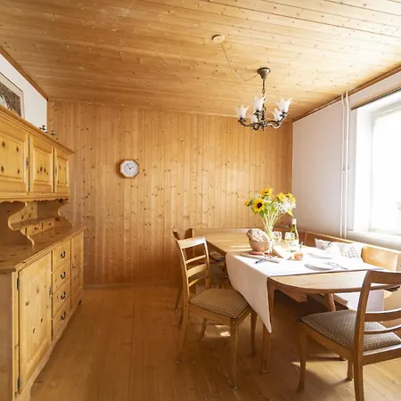 Chasa Mugliner 115 Apartment