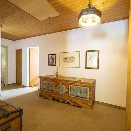 Chasa Mugliner 115 Apartment